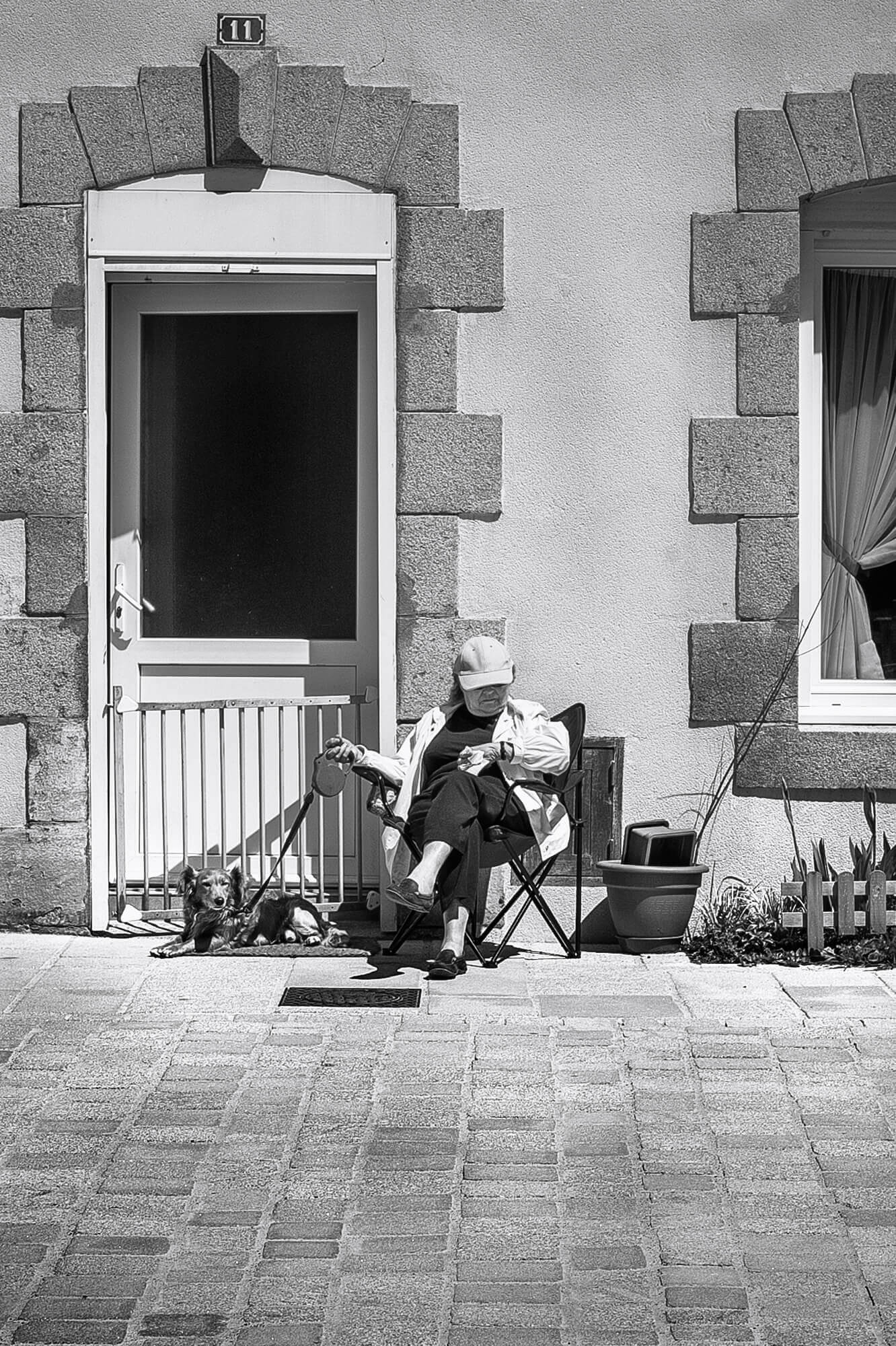 Street Photography, photo en noir et blanc au Leica, Canon et Nikon par Antoine Duchene photographe