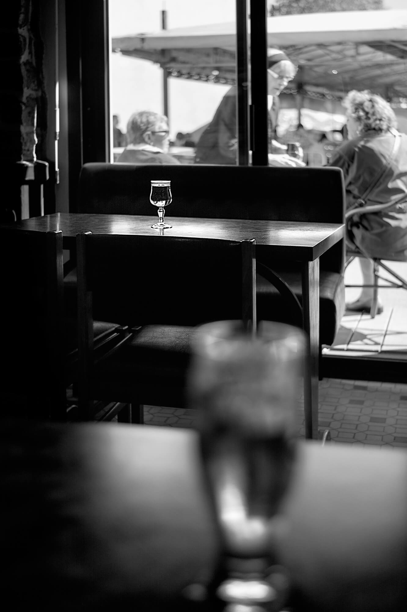 Street Photography, photo en noir et blanc au Leica, Canon et Nikon par Antoine Duchene photographe