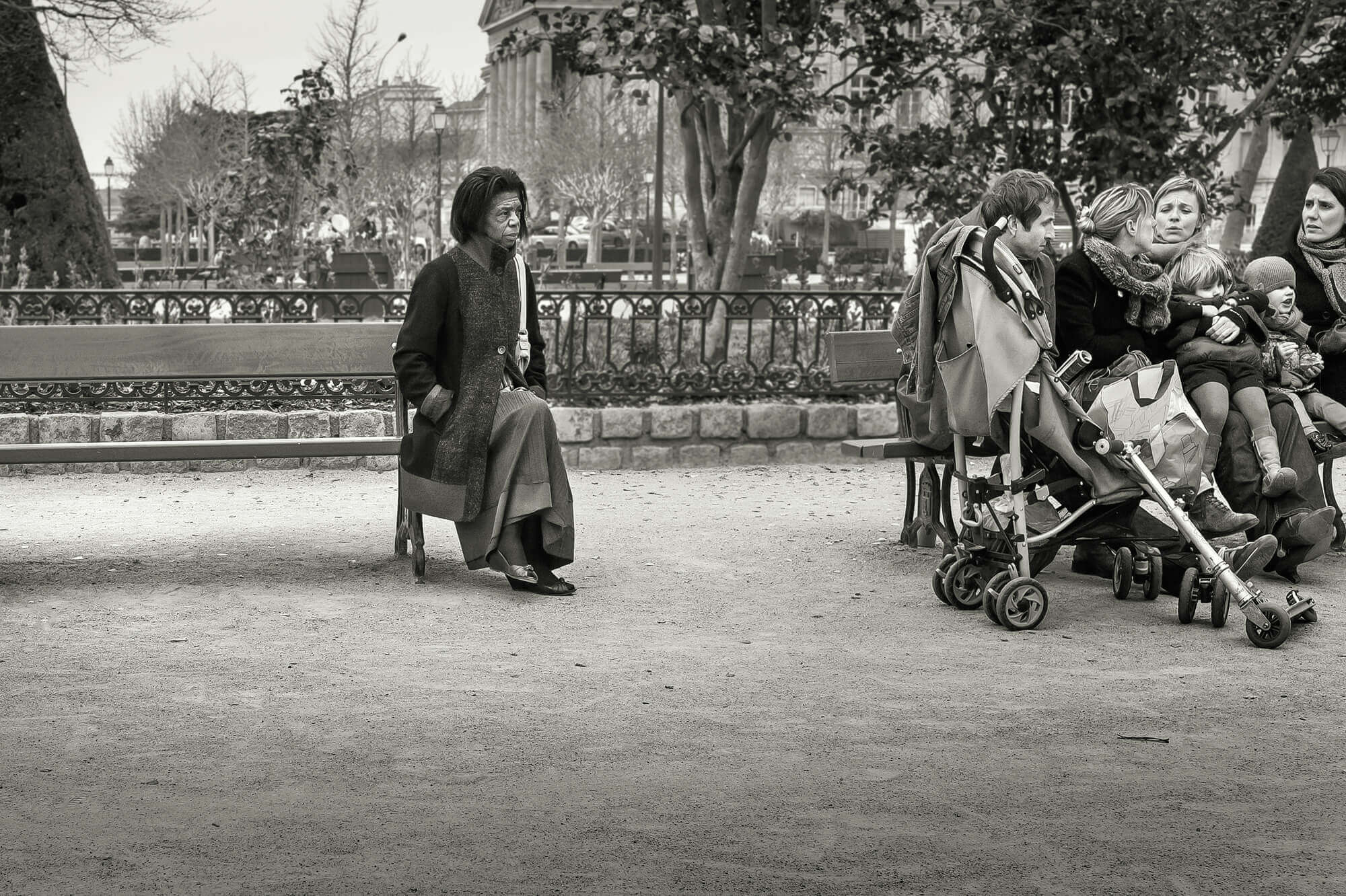 Street Photography, photo en noir et blanc au Leica, Canon et Nikon par Antoine Duchene photographe
